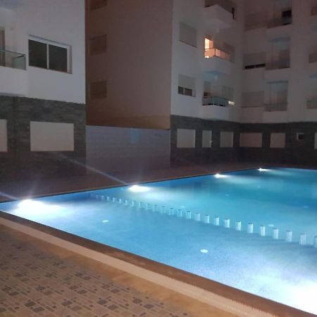 Appartement Avec Piscine, 1Min De La Plage マルティル エクステリア 写真