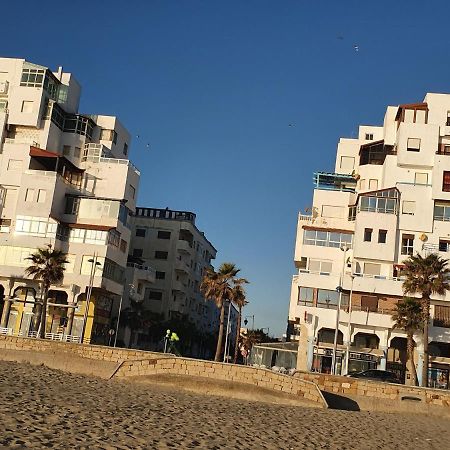 Appartement Avec Piscine, 1Min De La Plage マルティル エクステリア 写真