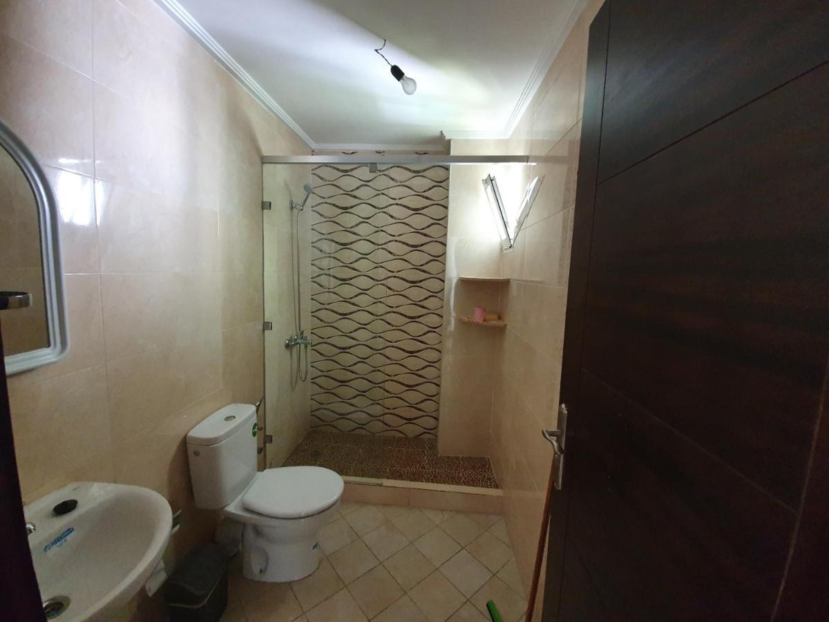 Appartement Avec Piscine, 1Min De La Plage マルティル エクステリア 写真